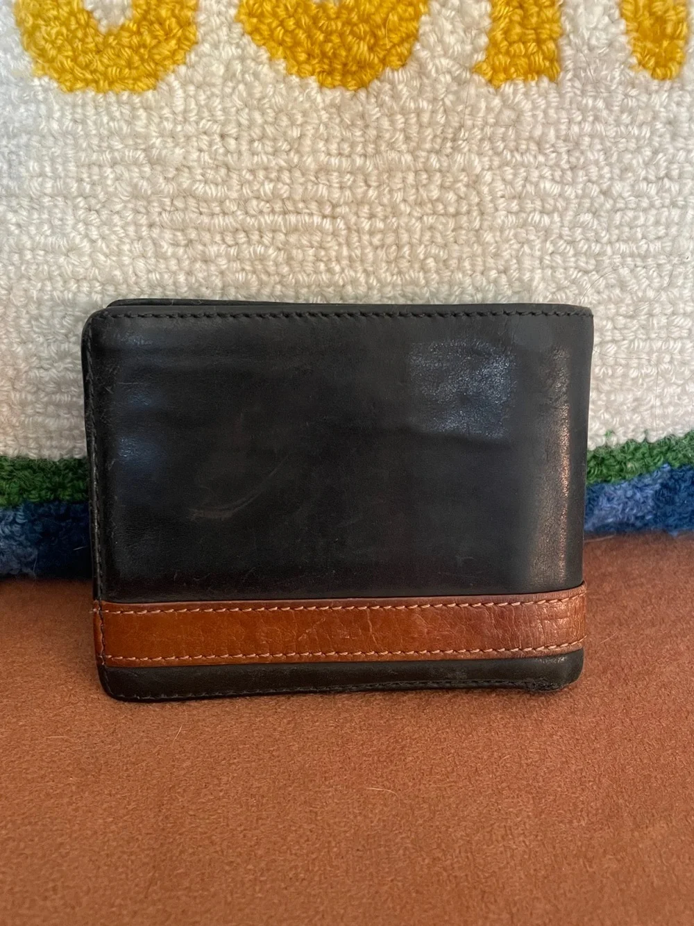 Fossil Brand Men’s Leather Bifold Quinn Wallet with Flip ID Window Black / Brown